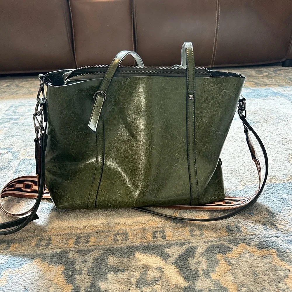 MDBM leather tote/purse - Picture 4 of 11